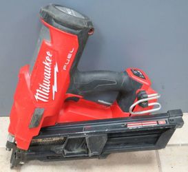 Milwaukee 2745-20 m18 30 Degree Framing Nailer