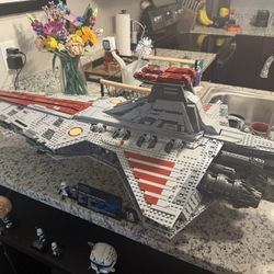 Lego UCS Venator