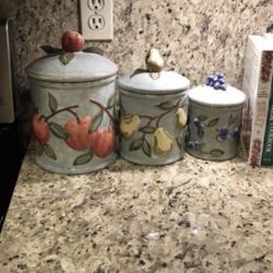 Canister set