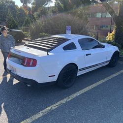 2011 Ford Mustang