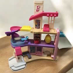 Barbie Little People Play House 
