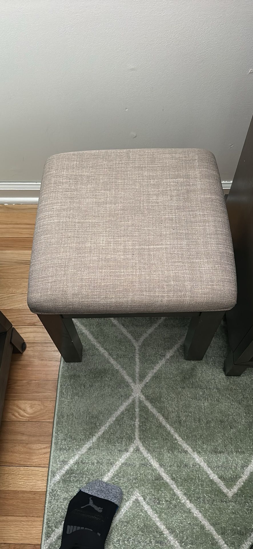 Bedroom Furniture Set