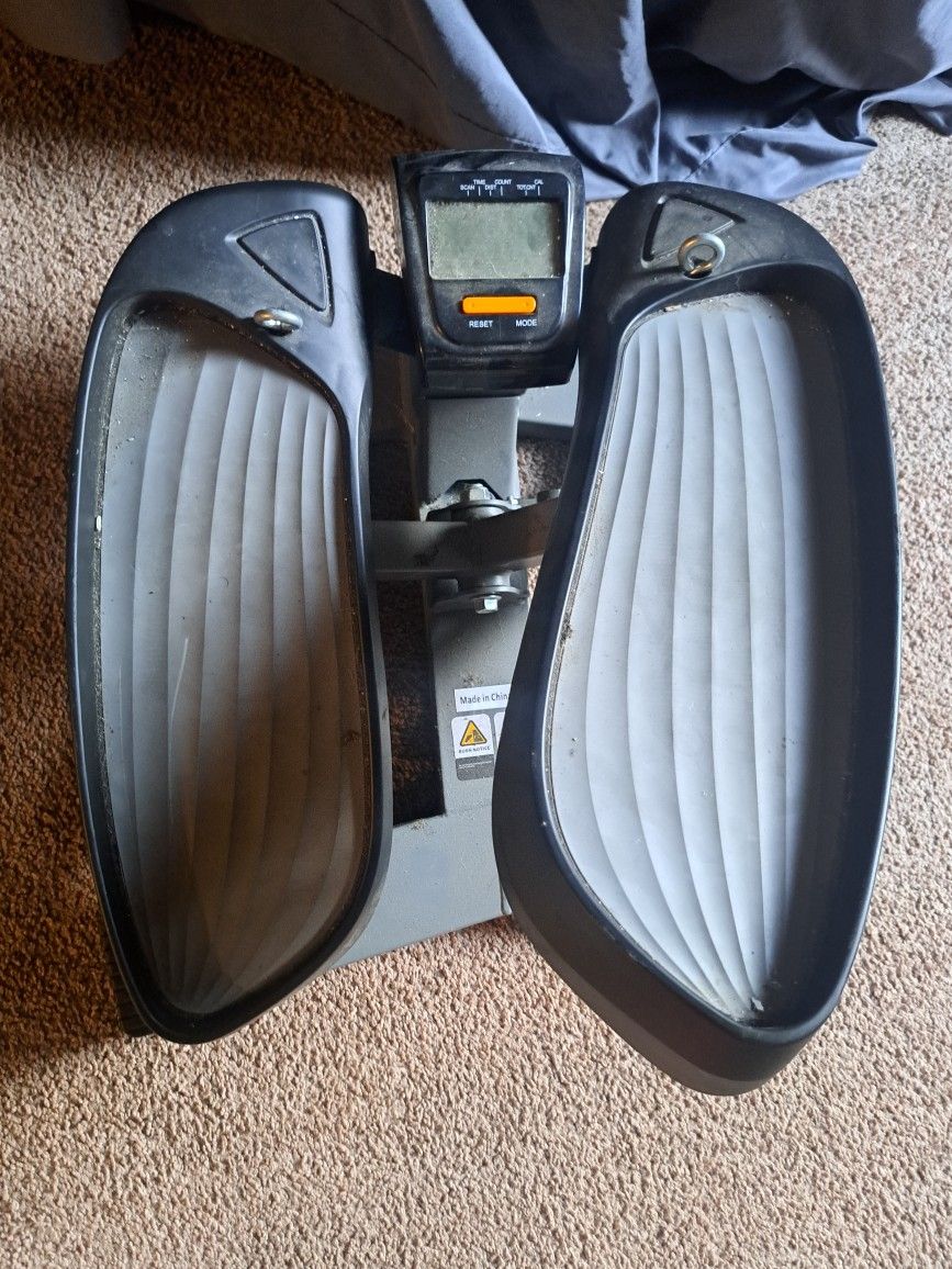 Exercise Machines ( Read Description)