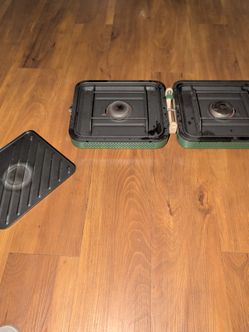 Folding camping stove