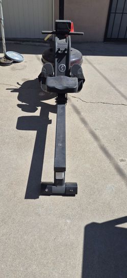 Sunny Health & Fitness Rowing Machine