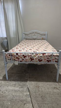 Kids bed frame