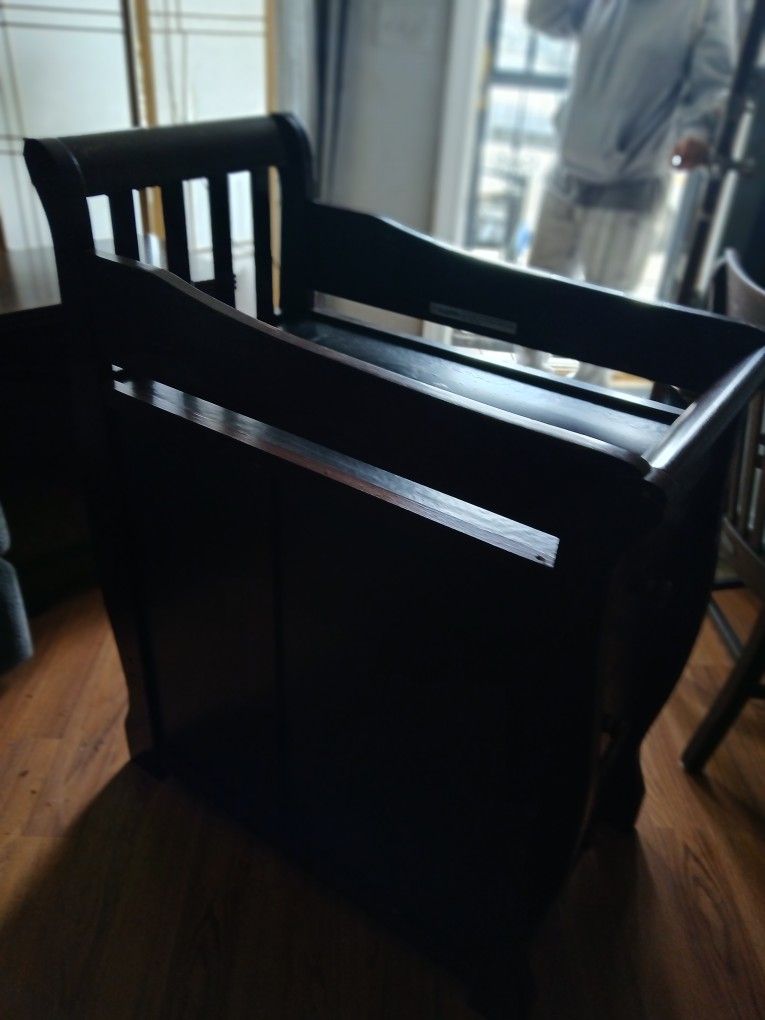 Infant Changeing Table