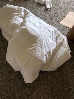 Queen mattress topper thick clean