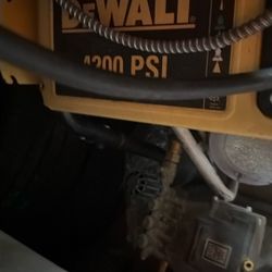 4200 Psi Dewalt Power Washer