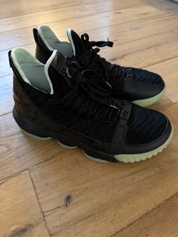 Used Nike LeBron 16 “GLOW”, size US Men 10.5