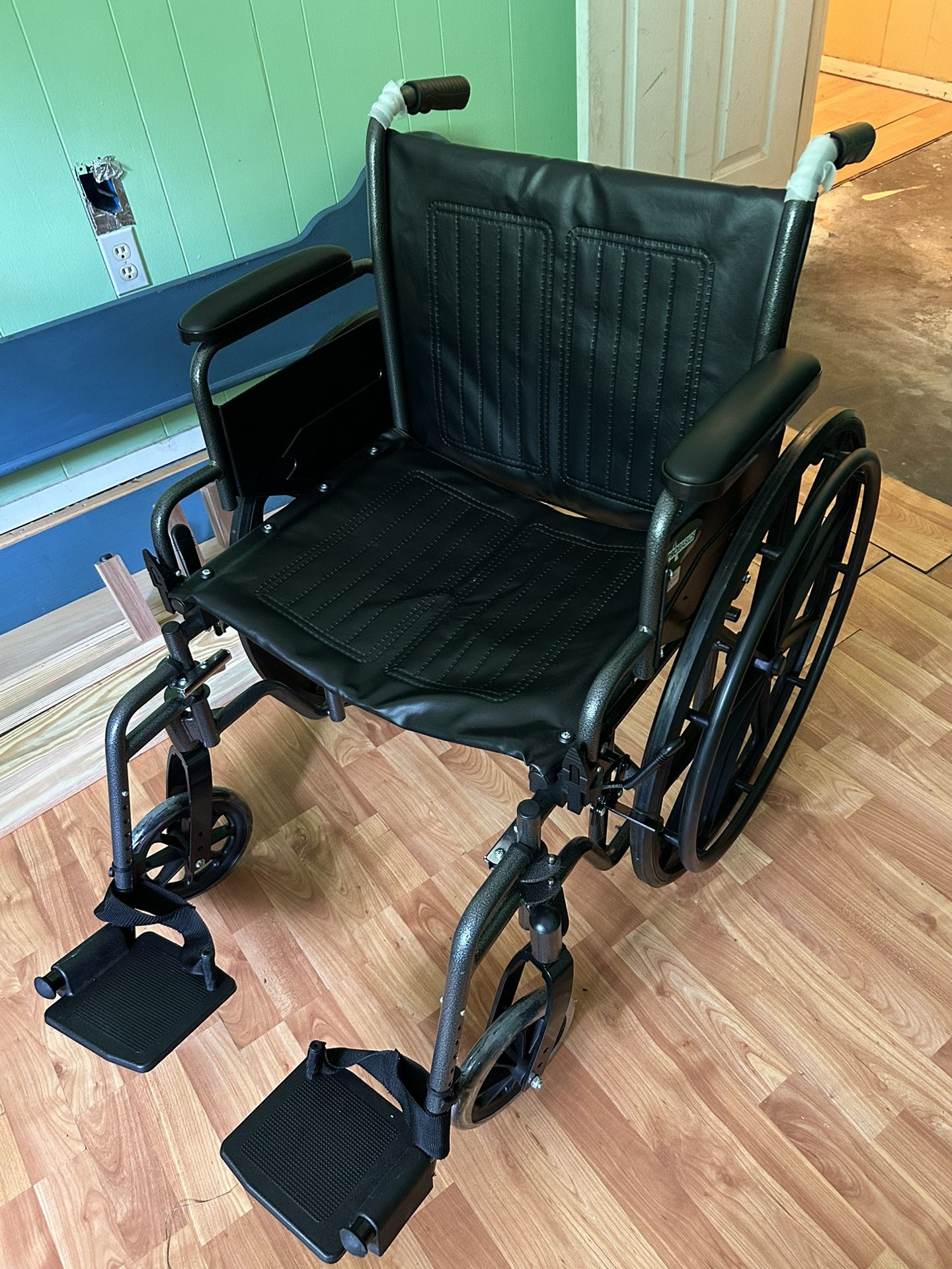 Wheelchair 