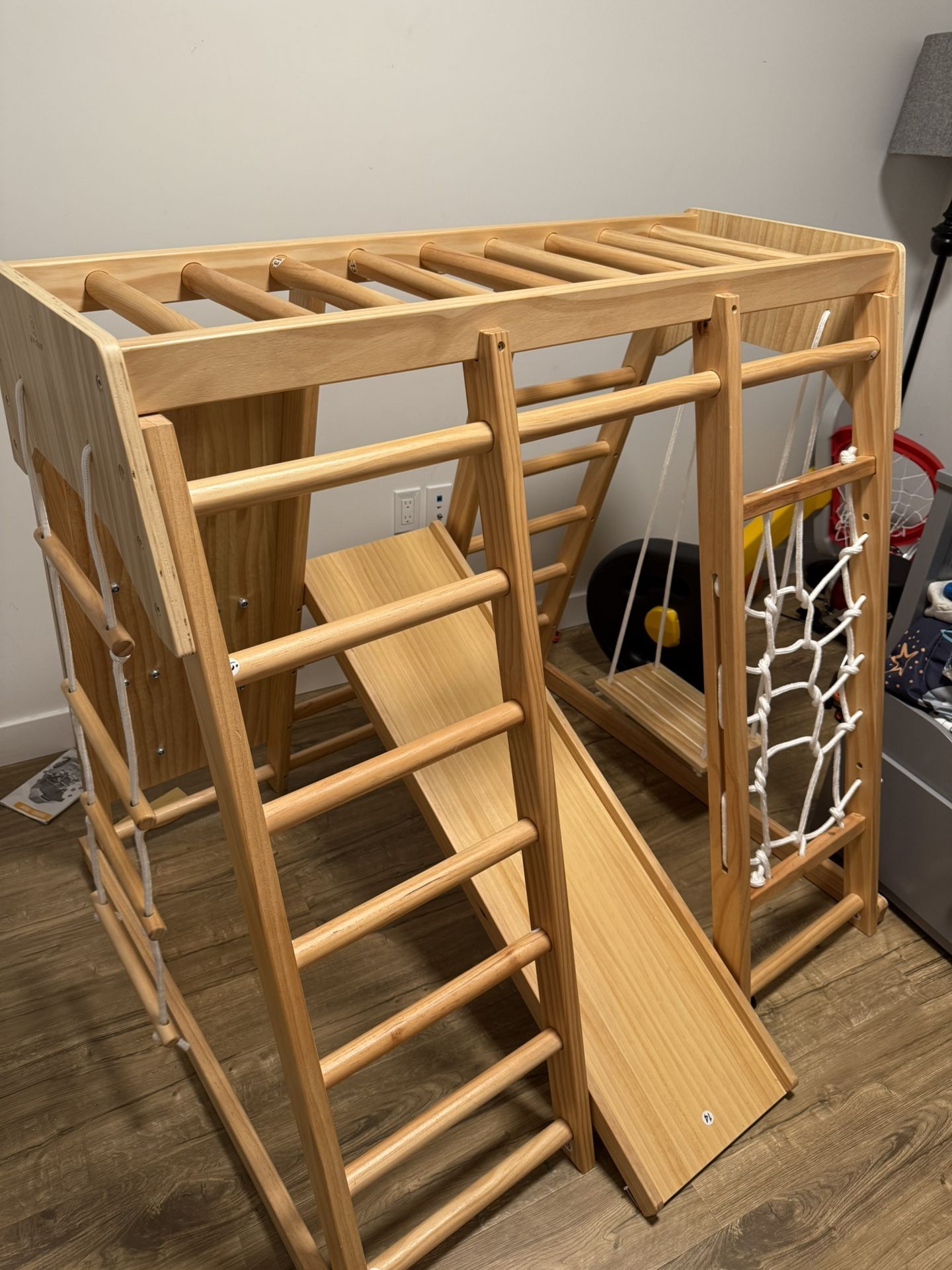 Avenlur Magnolia Jungle Gym