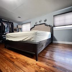 King Size Bed ( Mattress Not Included)