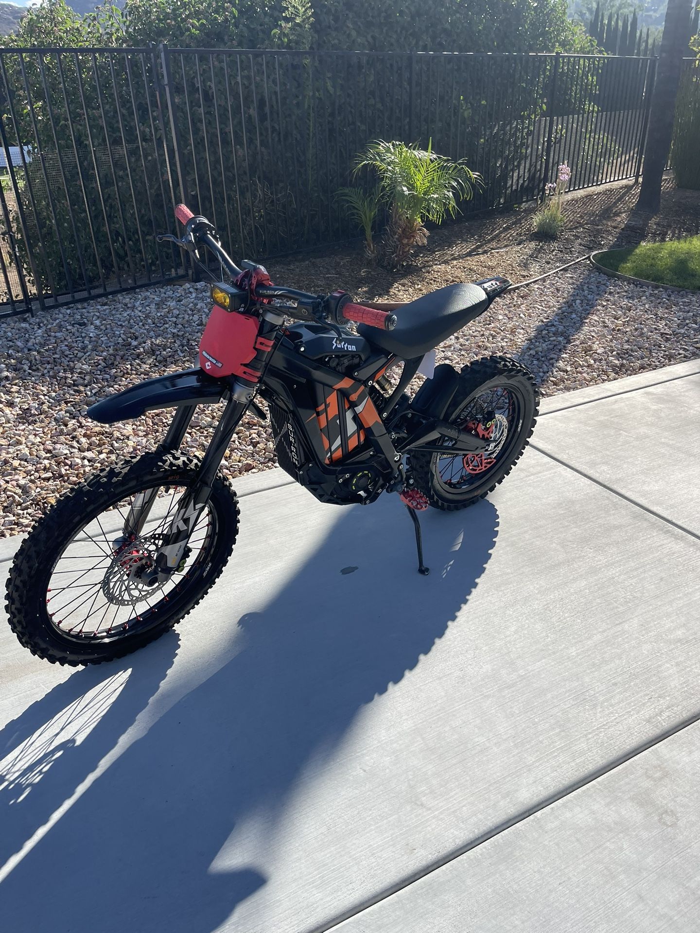 2023 Sirron Light Bee With Extras!!