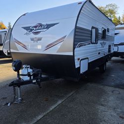 2023 Coachmen Shasta 18FQ