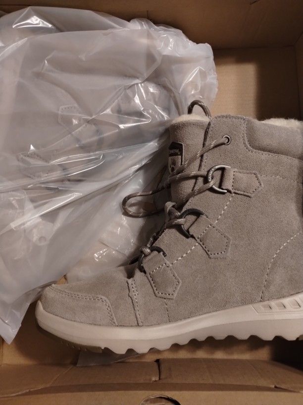 Bear paw Boots