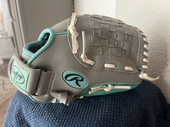 Rawlings Glove Gray