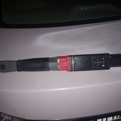 New Milwaukee M12 3/8  Fuel  Digital Torque wrench tool only