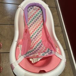 Fisher Price Baby Bathtub With Sling and Seat Tub