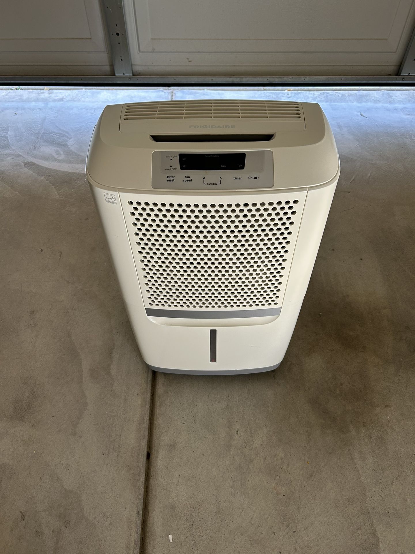 Dehumidifier