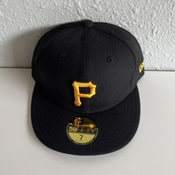 Pittsburg Pirates New era fitted hat 🧢