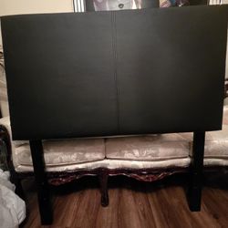 Black Faux Leather Complete Twin Bed