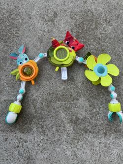 Car seat Play Attachment