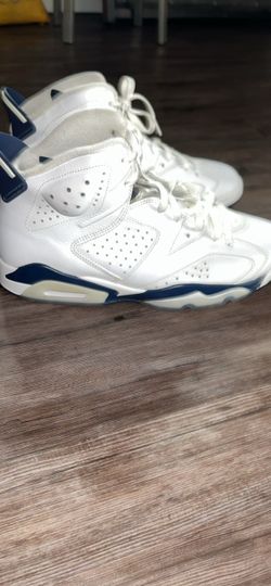 Nike Air Jordan 6 Retro "Midnight Navy" sneakers