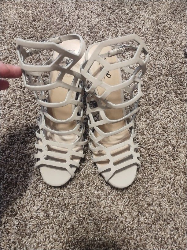 Mossivo Tan Heels Women Size 8