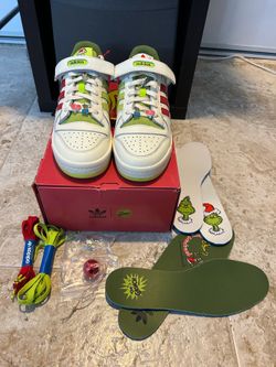 Men’s adidas forum grinches size 9.5
