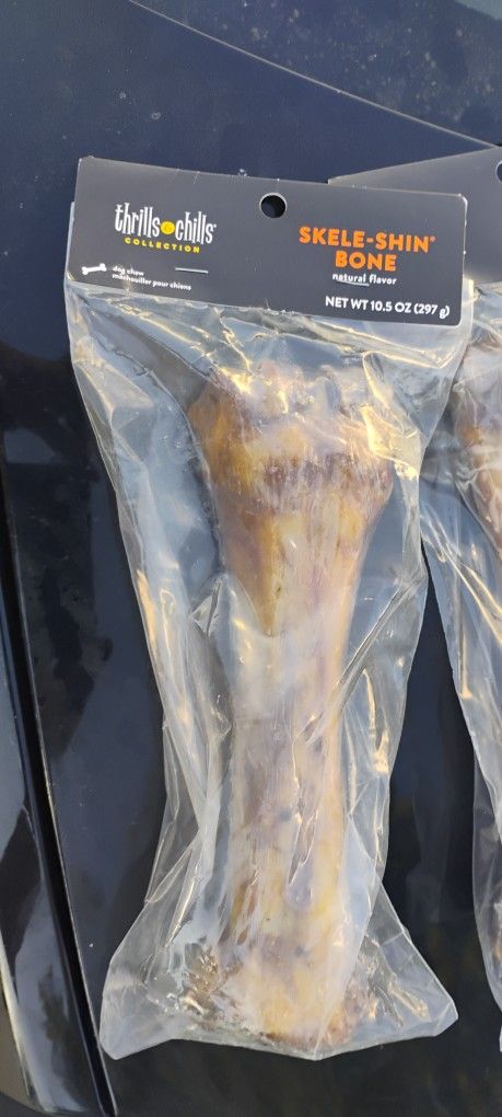 Extra Large 10.5 Oz Dog Bones . 2 Left