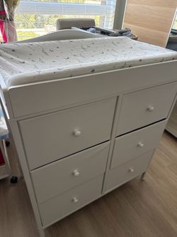 Baby changer and dresser