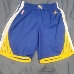 Warriors Shorts Size M