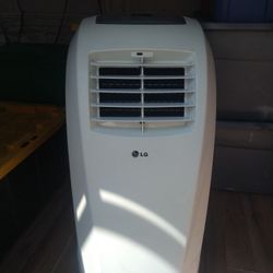 LG 10,000 BTU Portable Air Conditioner 