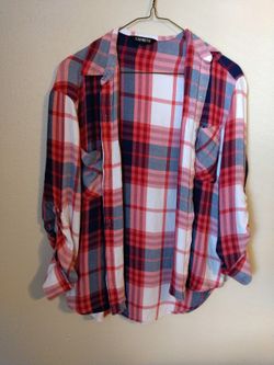 Women's XS red white and blue plaid Express Long Sleeve Flannel 