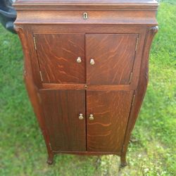 Victorola  Music Cabinet