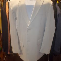 Men's Sports Coat - 44R / $75