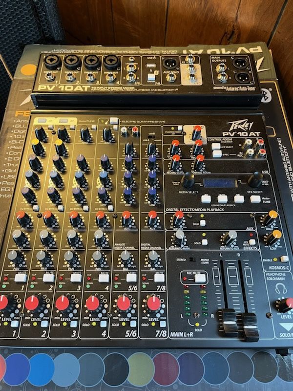 Peavey Mixer W/auto Tune