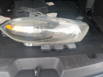 2013 - 2015 Dodge Dart Headlight Passenger Side