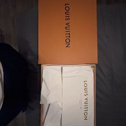 LOUIS VUITTON TRAINER SNEAKERS