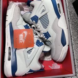 Jordan 4’s