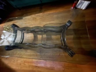 300$ Wooden GORGEOUS HEAVY  CENTER TABLE !!! Take It Now!!!