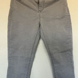 Women’s Light Gray Jeans / Pantalon De Mujer Gris