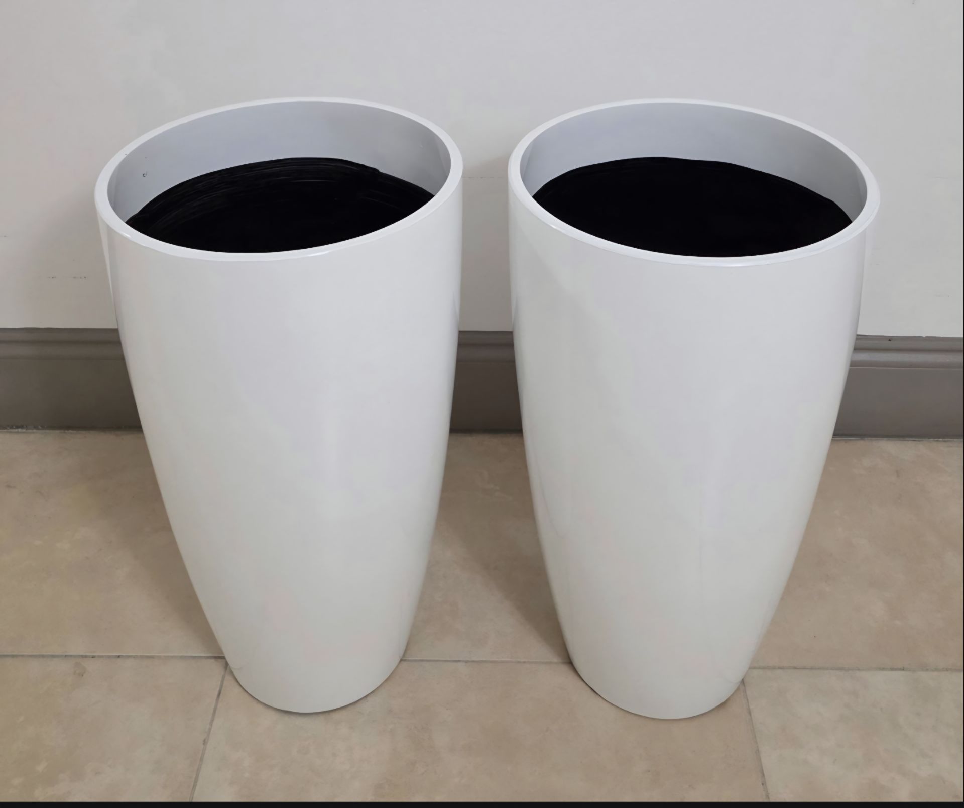 *** NEW LOW PRICE *** PAIR of 21" White Resin Planters (2 for $60) @ Lasting Creations