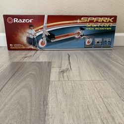 Razor Spark Ultra Scooter – Light-Up Wheels | Great Deal!