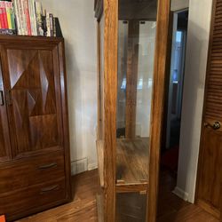 Curio cabinet