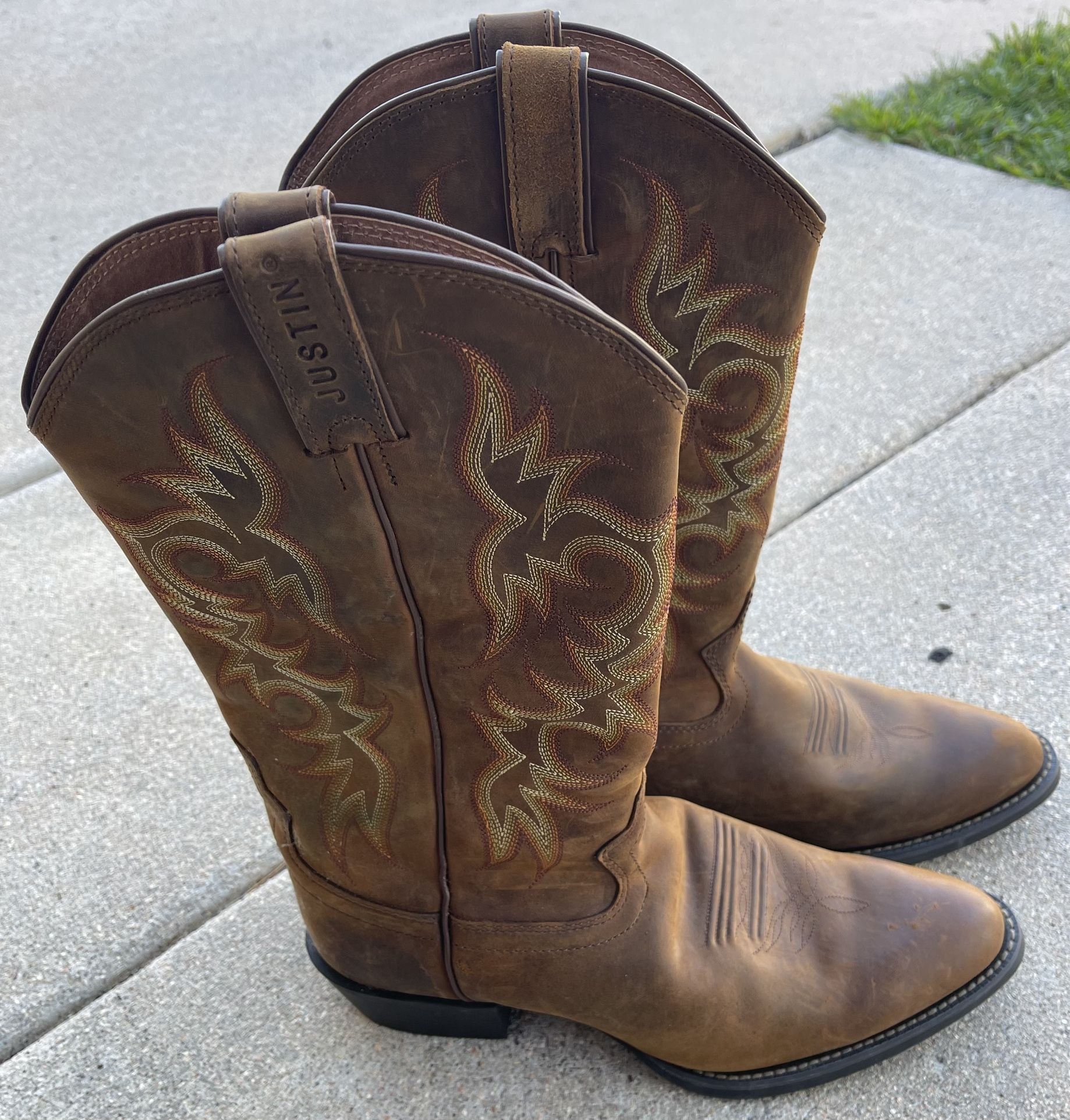 JUSTIN Brown Leather Cowboy Boots Western Style 2551 Men's Size 10.5 EE (New)
