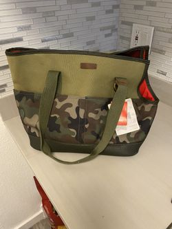 REDDY brand small/medium dog handbag/carrier (camouflage) in color 