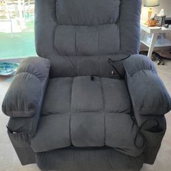 Lift Recliner - Pick Up Only
