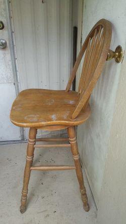 1 bar stool